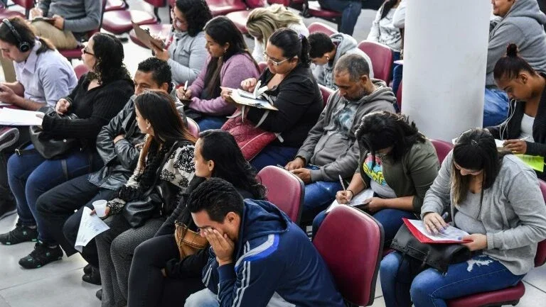 Desemprego no Brasil se mantém estável no 1º trimestre, em 11,1%