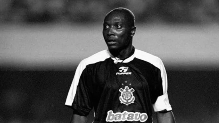 Morre Freddy Rincón, ídolo do Corinthians e da seleção colombiana