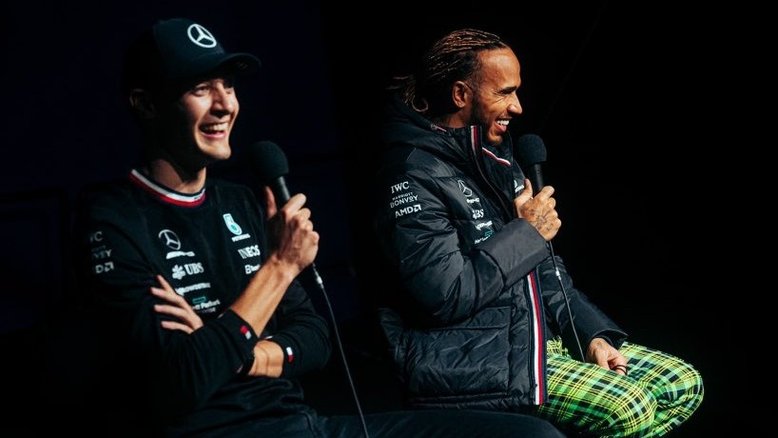 Reprodução/Twitter @MercedesAMGF1