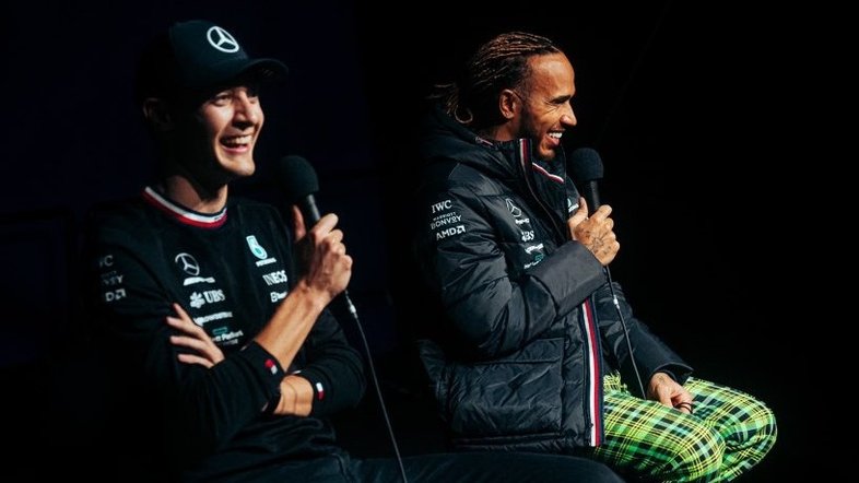 Reprodução/Twitter @MercedesAMGF1