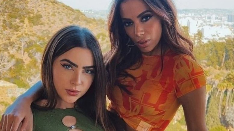 Jade Picon se encontra com Anitta nos Estados Unidos