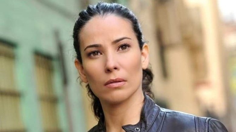 Jossara Jinaro, atriz brasileira de 'Plantão Médico' morre de câncer, nos EUA, aos 48 anos