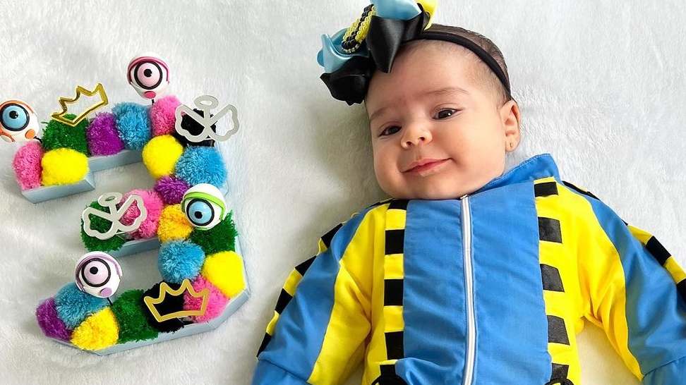 Nossa Big Baby Brasil', declara Vivian Amorim ao vestir filha de