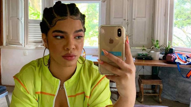 Após criar OnlyFans, Maria rebate críticas: 'Capitalizei sexualização que fazem com meu corpo'