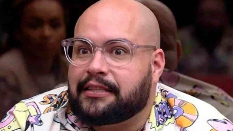 O ator Tiago Abravanel