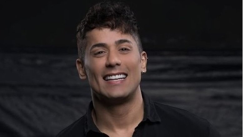 Tiago Piquilo diz que fará retoque na cirurgia de aumento peniano