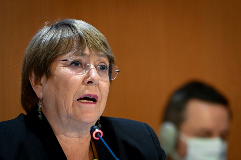 Revogar direito ao aborto nos EUA seria um 'enorme retrocesso', diz Bachelet