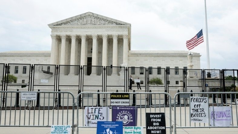 Oklahoma aprova lei que proíbe aborto desde a fecundação