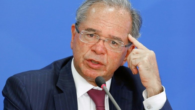 Guedes tenta bloquear R$ 16 bilhões e esbarra no lobby político