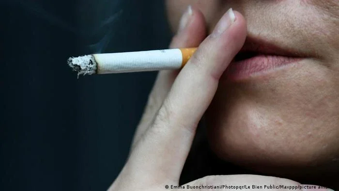 Indústria tabagista causa graves danos ao meio ambiente, alerta OMS