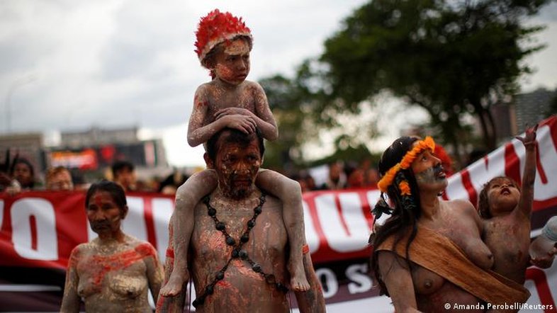 Lideranças da Amazônia denunciam na Europa crimes em nome do ouro