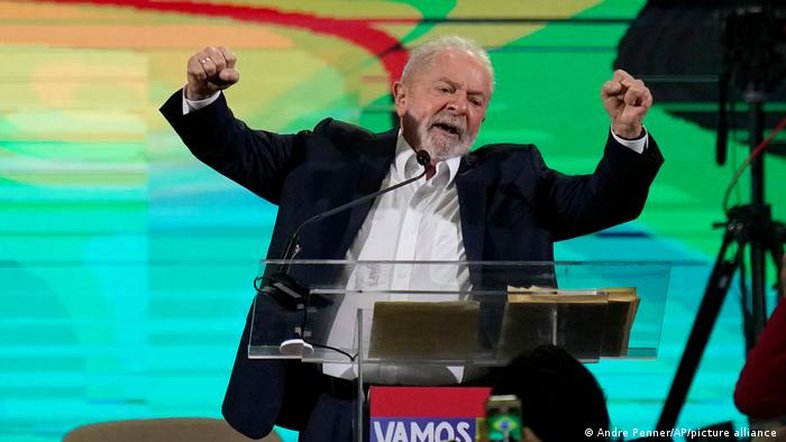 Um raio X da esquerda brasileira, da redemocratização até hoje