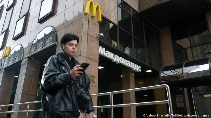 McDonald's anuncia acordo para venda da operação na Rússia