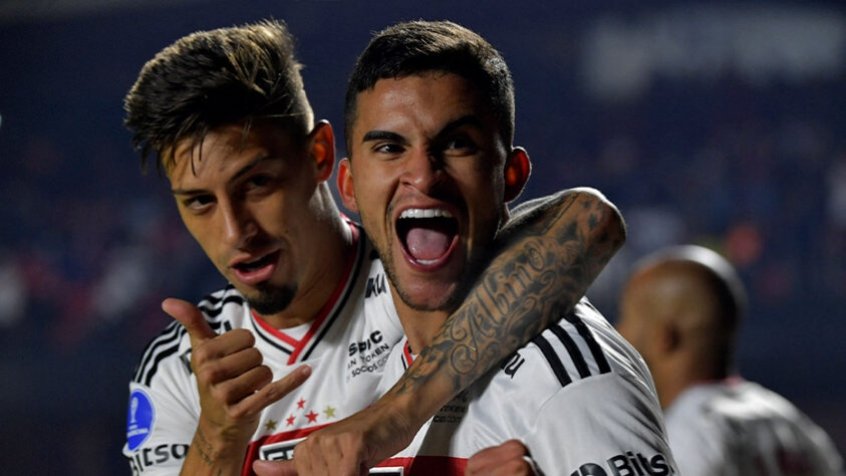 Atuações: Nestor brilha com gols e assistência e comanda classificação do São Paulo
