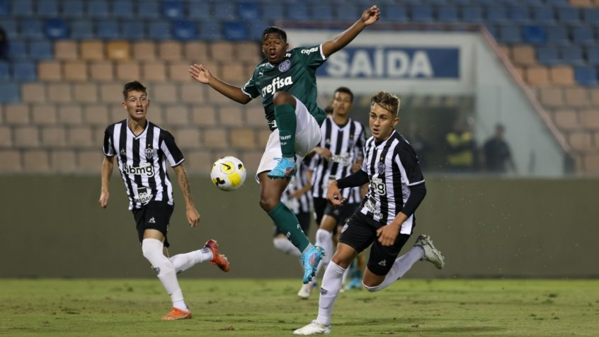 Endrick se destaca, e Palmeiras avança à semifinal da Copa do Brasil Sub-17 Endrick se destaca, e Palmeiras avança à semifinal da Copa do Brasil Sub-17