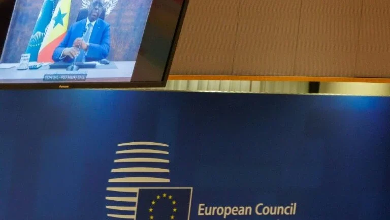 Líder africano denuncia impacto das sanções da UE contra a Rússia