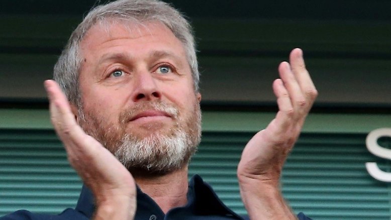 Reino Unido congela ativos de grupo siderúrgico de Abramovich