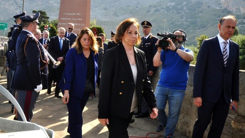 Itália presta homenagem ao juiz Falcone, assassinado há 30 anos pela máfia