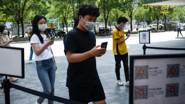 As criativas ideias dos chineses para evitar a censura online contra as medidas anticovid