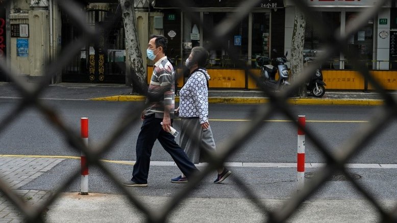China reduz taxa de juros por efeito da covid-19