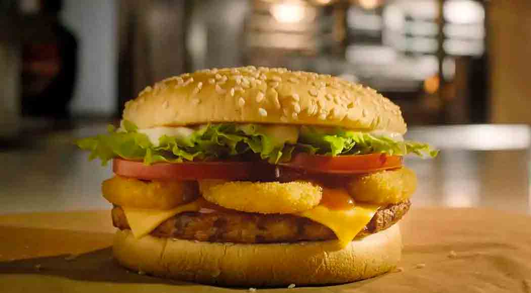 Mais um truque: Burger King confirma que Whopper Costela não tem carne de costela suína