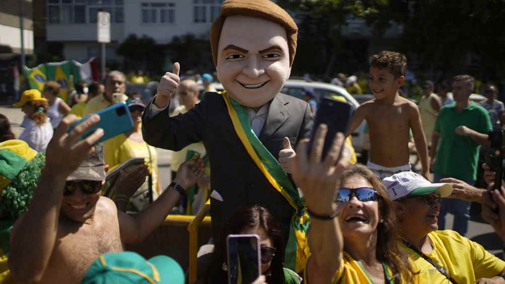 Apoiadores do presidente Bolsonaro em manifestação no Rio de Janeiro