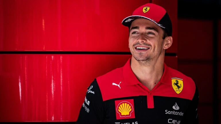 Reprodução/Twitter @ScuderiaFerrari