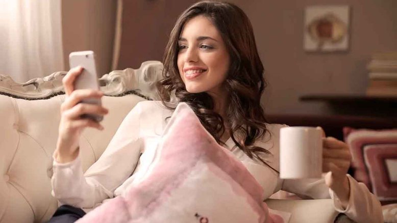 3 signos que amam conversas sensuais por mensagens de celular. Foto: Pexels