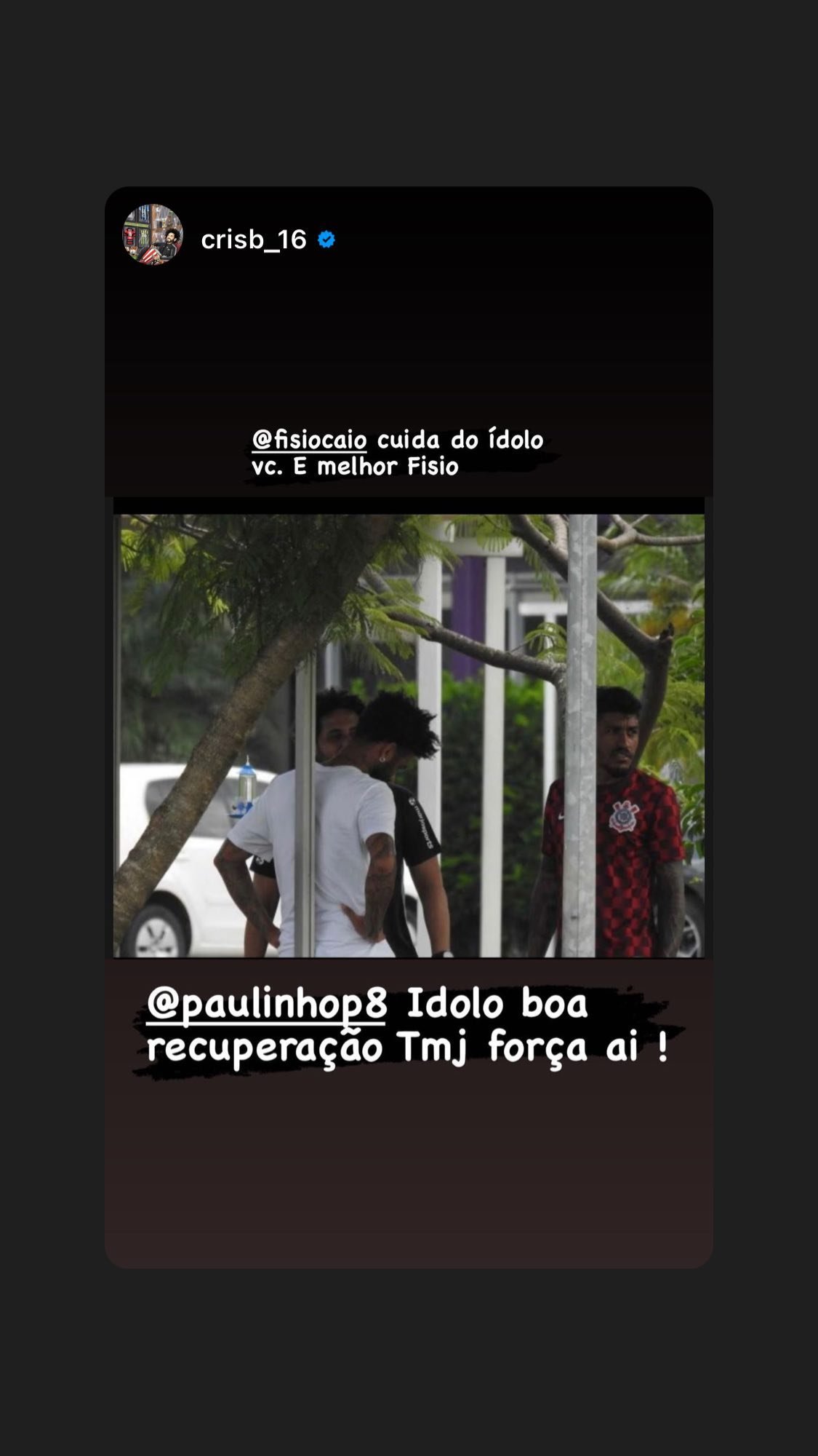 Paulinho recebe apoio de jogadores por conta de lesão grave no joelho