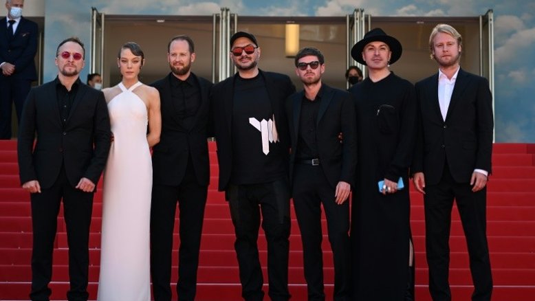 Entre glamour e política começa a competição no Festival de Cannes