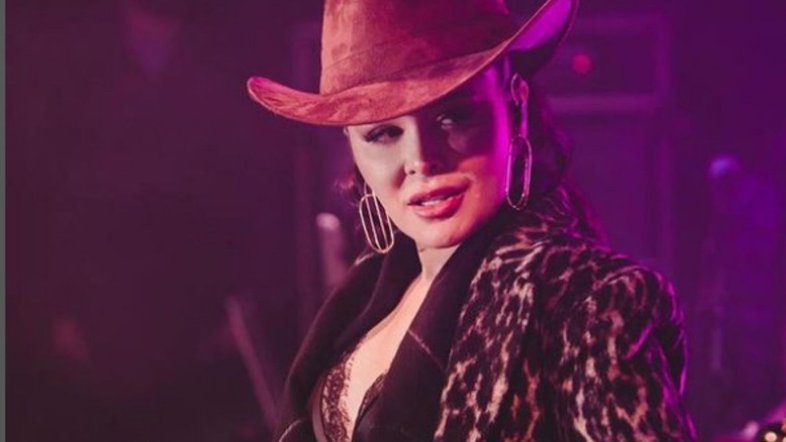 Maraisa diz que gostaria de apagar vídeo em que canta bêbada e fãs reagem: ‘Memorável'
