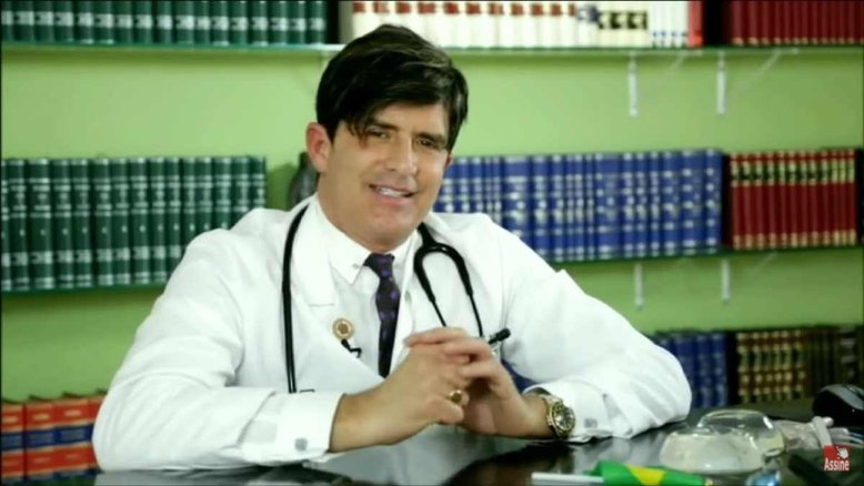 Dr. Rey diz que não faz sexo com a mulher há 8 anos: 'Por isso sou tão bravinho'