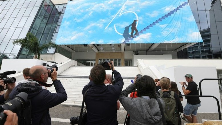 Cannes se prepara para a festa mundial do cinema