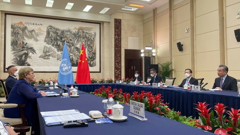 China enfrenta novas denúncias de abusos, durante visita de comissária da ONU