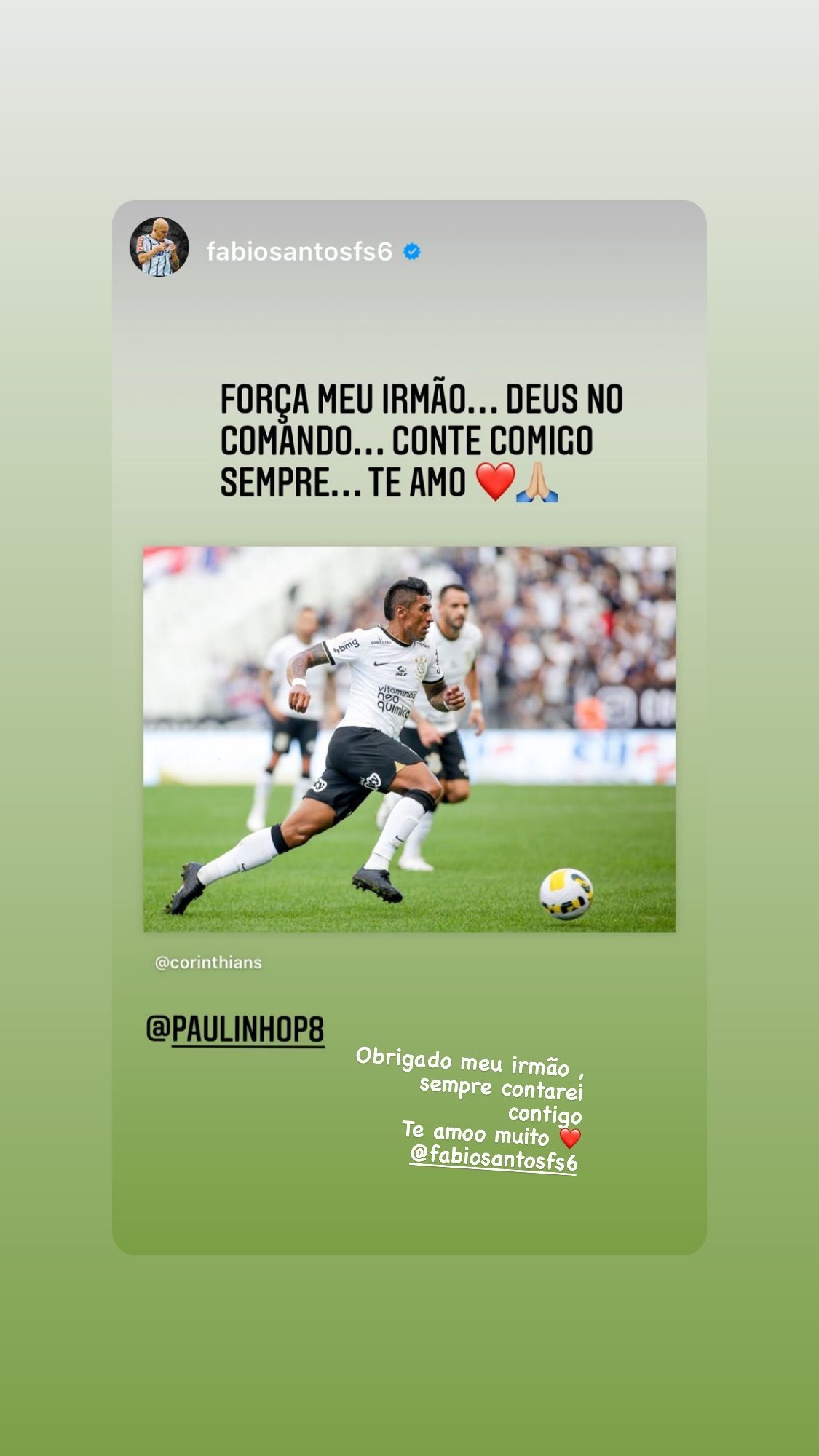 Paulinho recebe apoio de jogadores por conta de lesão grave no joelho