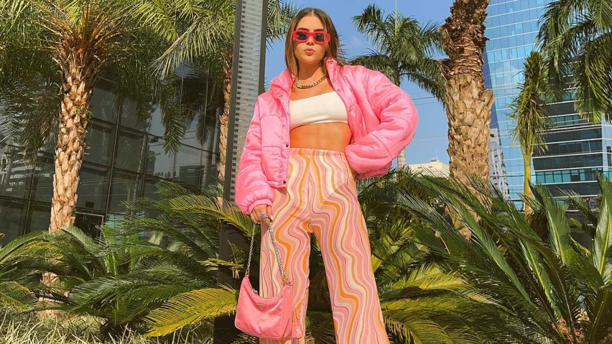 Jade Picon monta look todo em rosa e chama atenção nas redes sociais: 'Deusa'