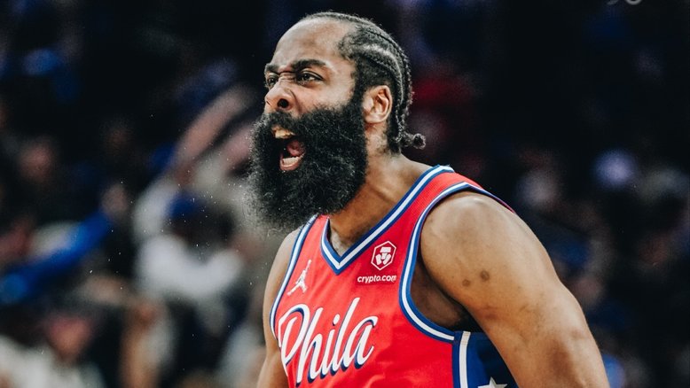 Reprodução/Twitter @sixers