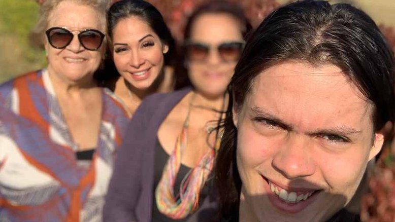 Filho de Maíra Cardi já ganhou carro de quase R$ 300 mil: 'Ele é diferente'
