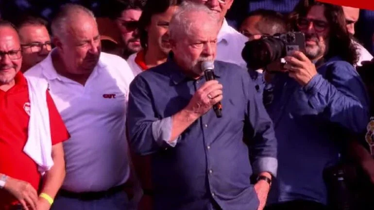 Lula diz que 