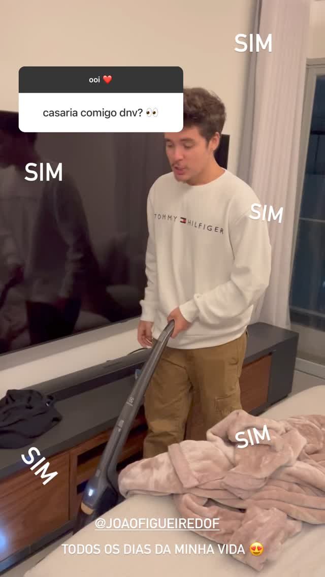 Sasha Meneghel mostra marido fazendo faxina e se declara
