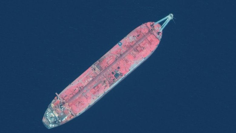 ONU faz campanha para arrecadar fundos e salvar petroleiro abandonado no Iêmen