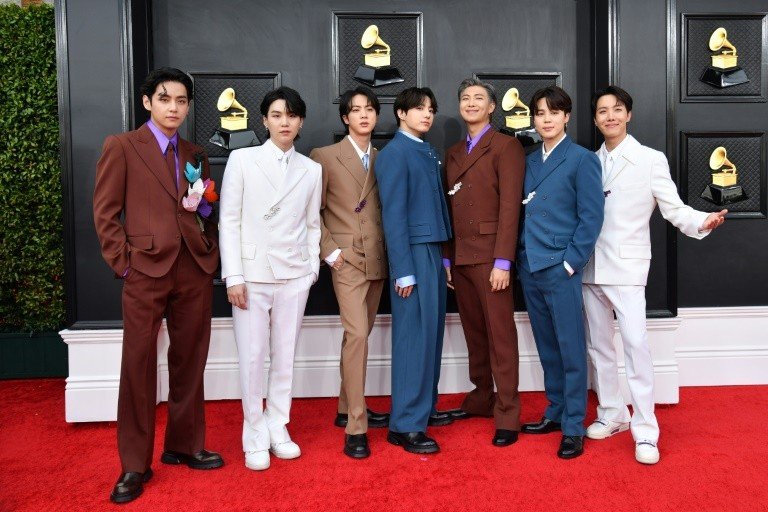Grupo de pop coreano BTS anuncia pausa