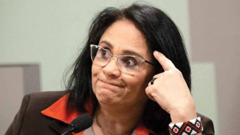 Solicitação dos procuradores se baseia nas declarações de Damares durante um culto evangélico no dia 8 de outubro de 2022