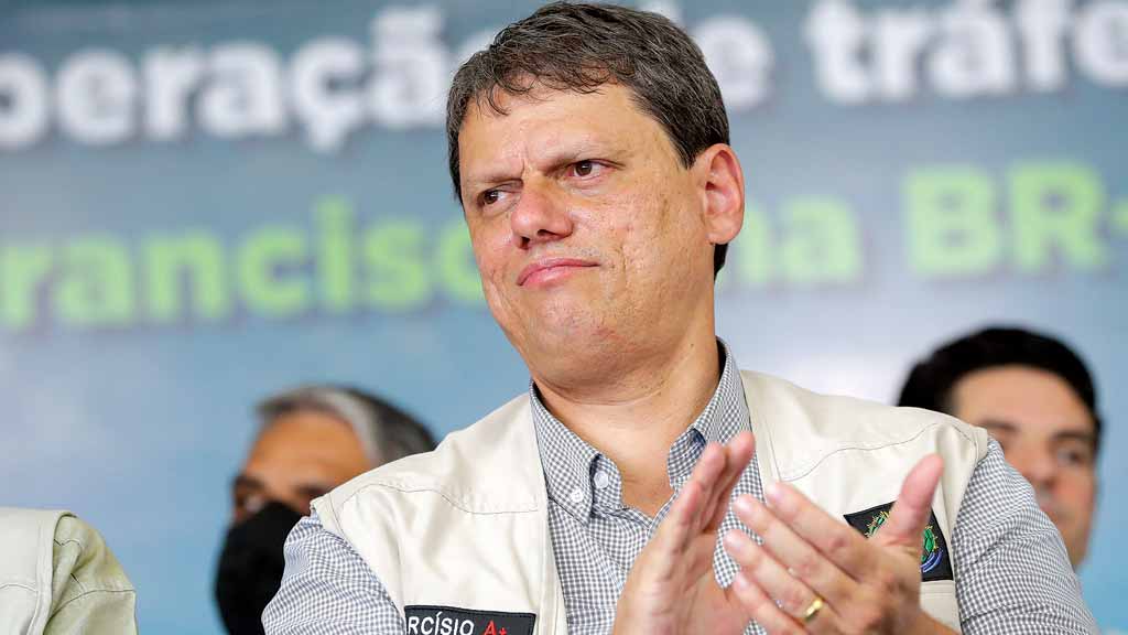 FORASTEIRO Tarcísio de Freitas: candidato ao governo de São Paulo, com a bênção de Jair Bolsonaro, fez carreira em Brasília