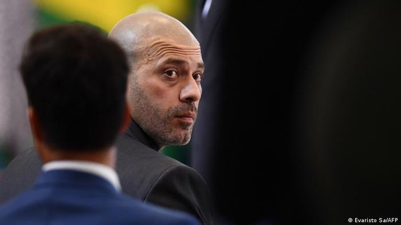 PGR pede ao STF que declare extinta pena de Daniel Silveira