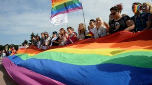 Cubanos fazem história e aprovam o casamento homoafetivo