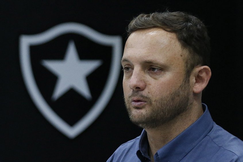 André Mazzuco cobra punição aos invasores do CT do Botafogo: 'Têm que arcar com as consequências'