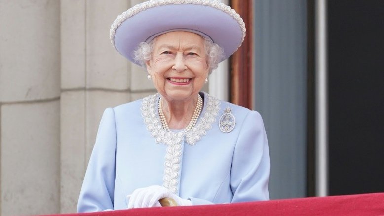 Rainha Elizabeth II: conheça a brasileira que trabalhou por seis anos para a monarca