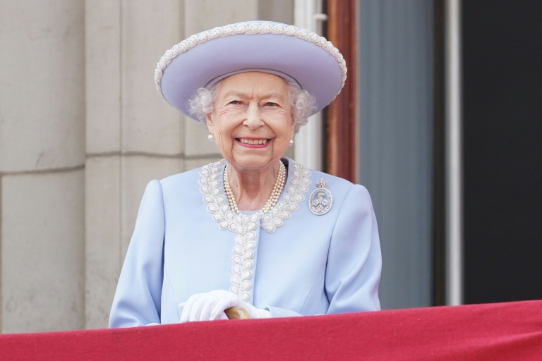 Rainha Elizabeth II: conheça a brasileira que trabalhou por seis anos para a monarca