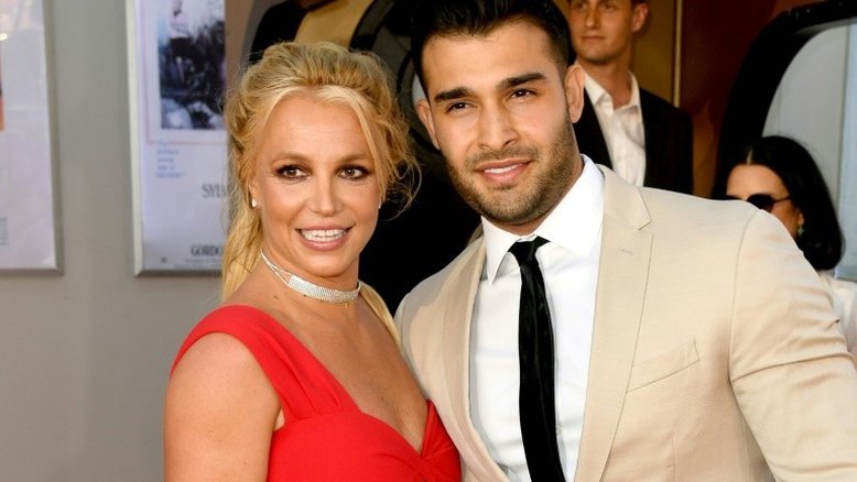 Marido de Britney Spears reflete sobre seu casamento: 'Um conto de fadas'